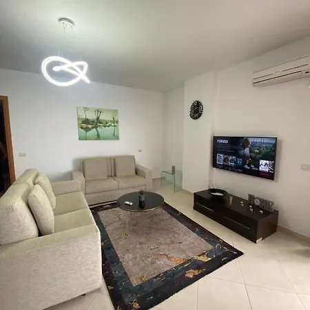 Currila Apartament *